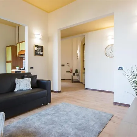 Apartment In Rome Rosselli Palace Deluxe 4